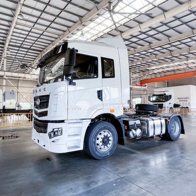 Consumo de baixa energia 4*2 veículo de trator a diesel a diesel