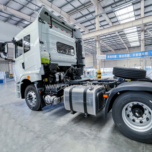 TRAÇÃO DE TRAÇÃO DE TRAÇÃO FORTURAÇÃO TRACTOR DE TRATOR PESADO DE TRABALHO PESADO 4*2 caminhão a diesel de cabeça