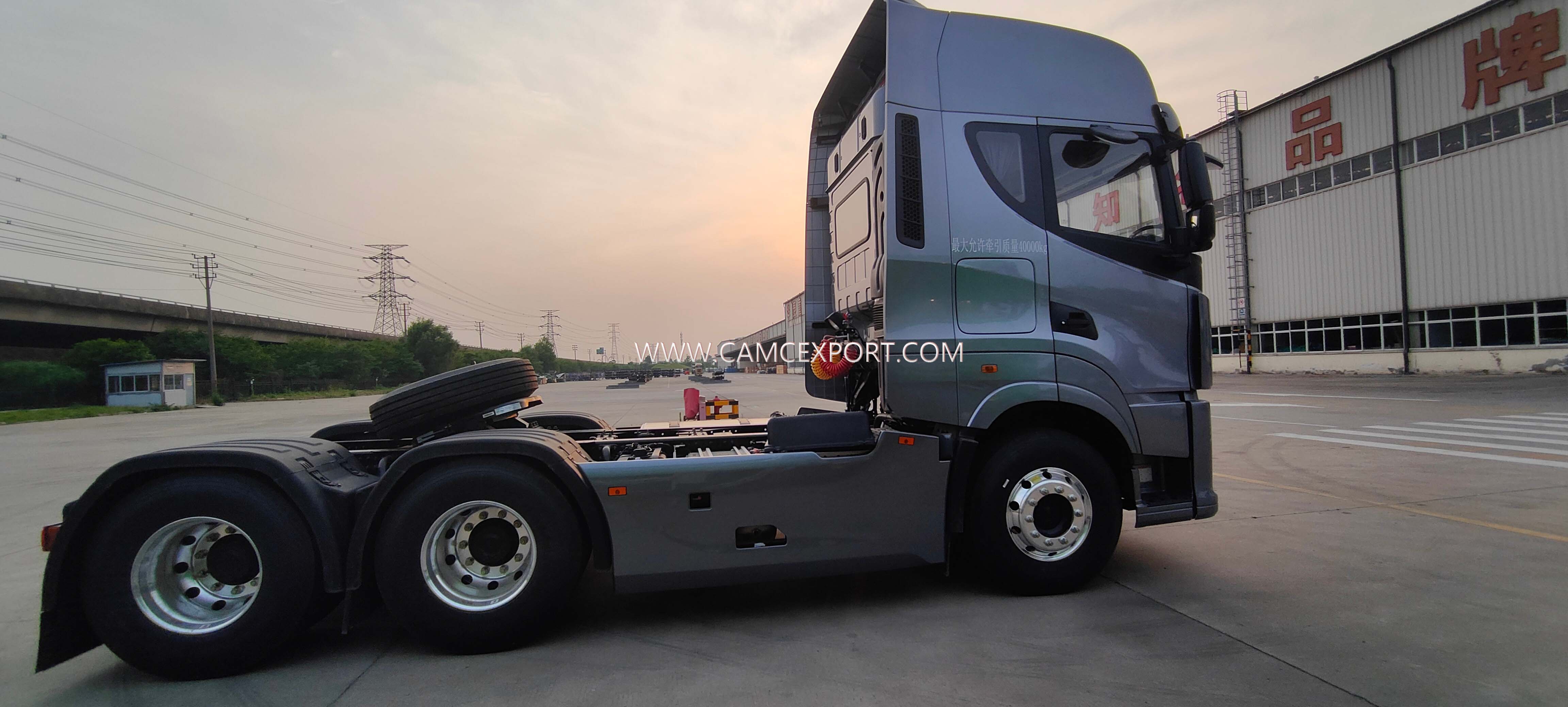 Trator diesel CAMC H7 6 &times; 4