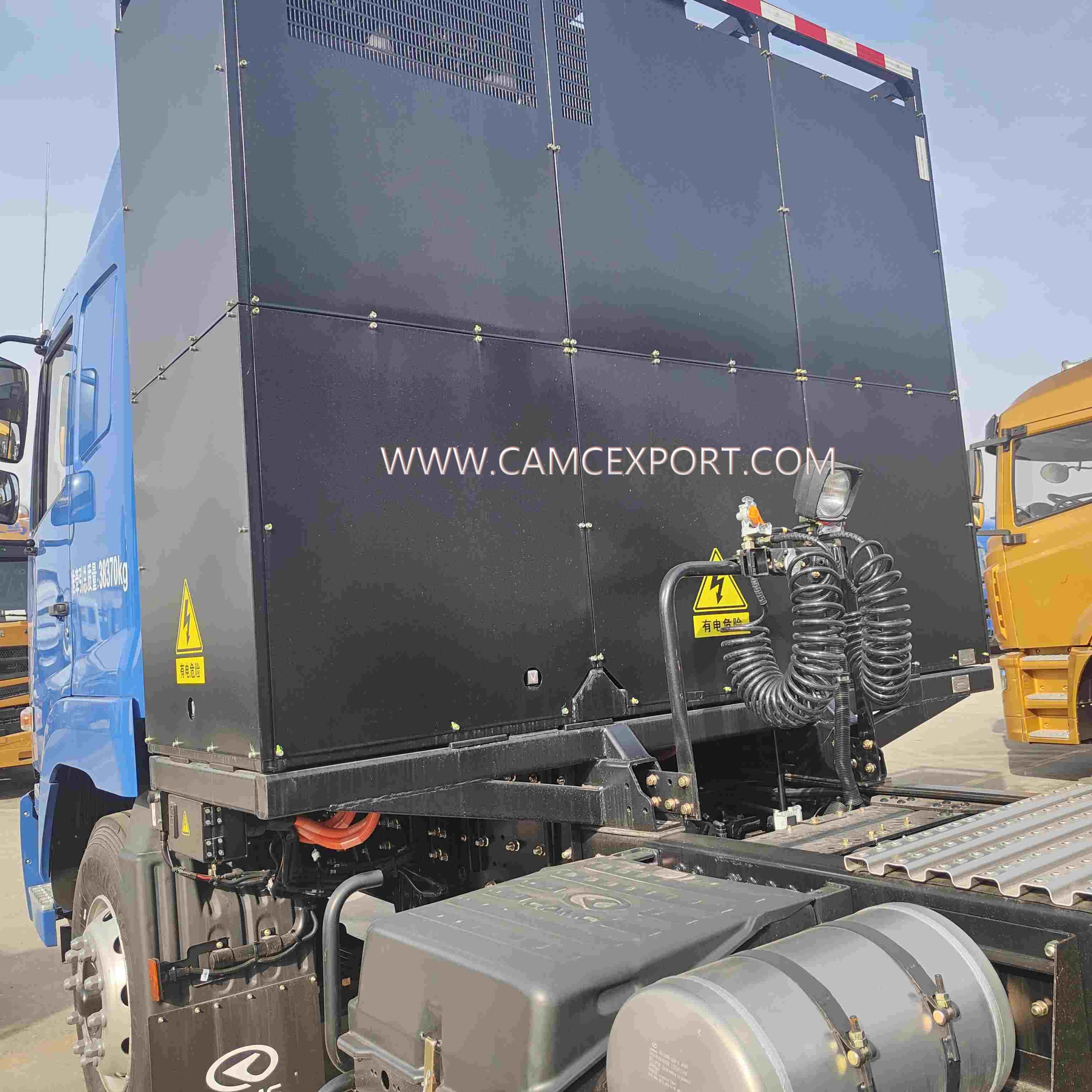 Trator el&eacute;trico M5 6 &times; 41