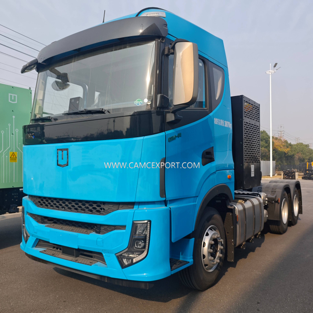 Caminhão trator com volante à esquerda com alcance estendido de metanol G2 azul 6 × 4